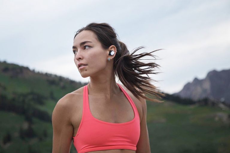 6款搭配Qi无线充电盒的蓝牙耳机推荐